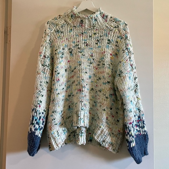 Anthropologie Sweaters - Anthropologie Sweater